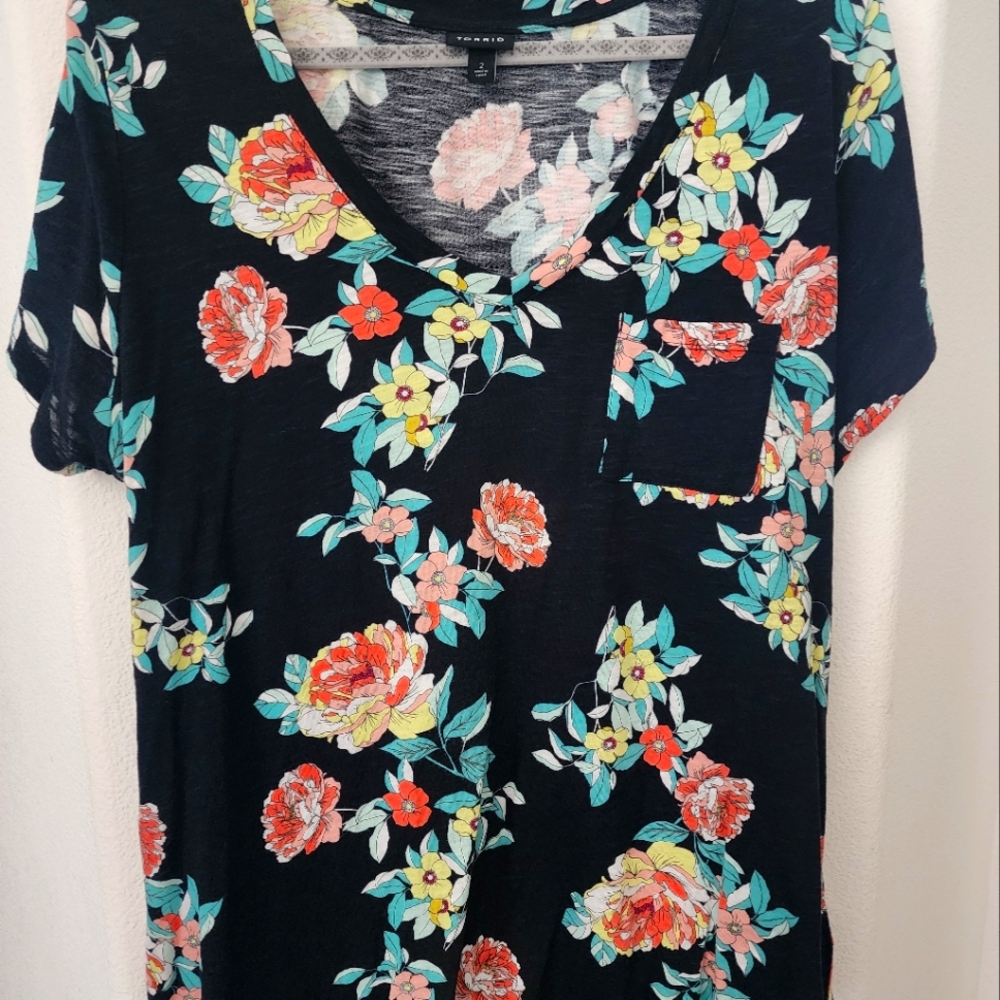 Torrid shirt